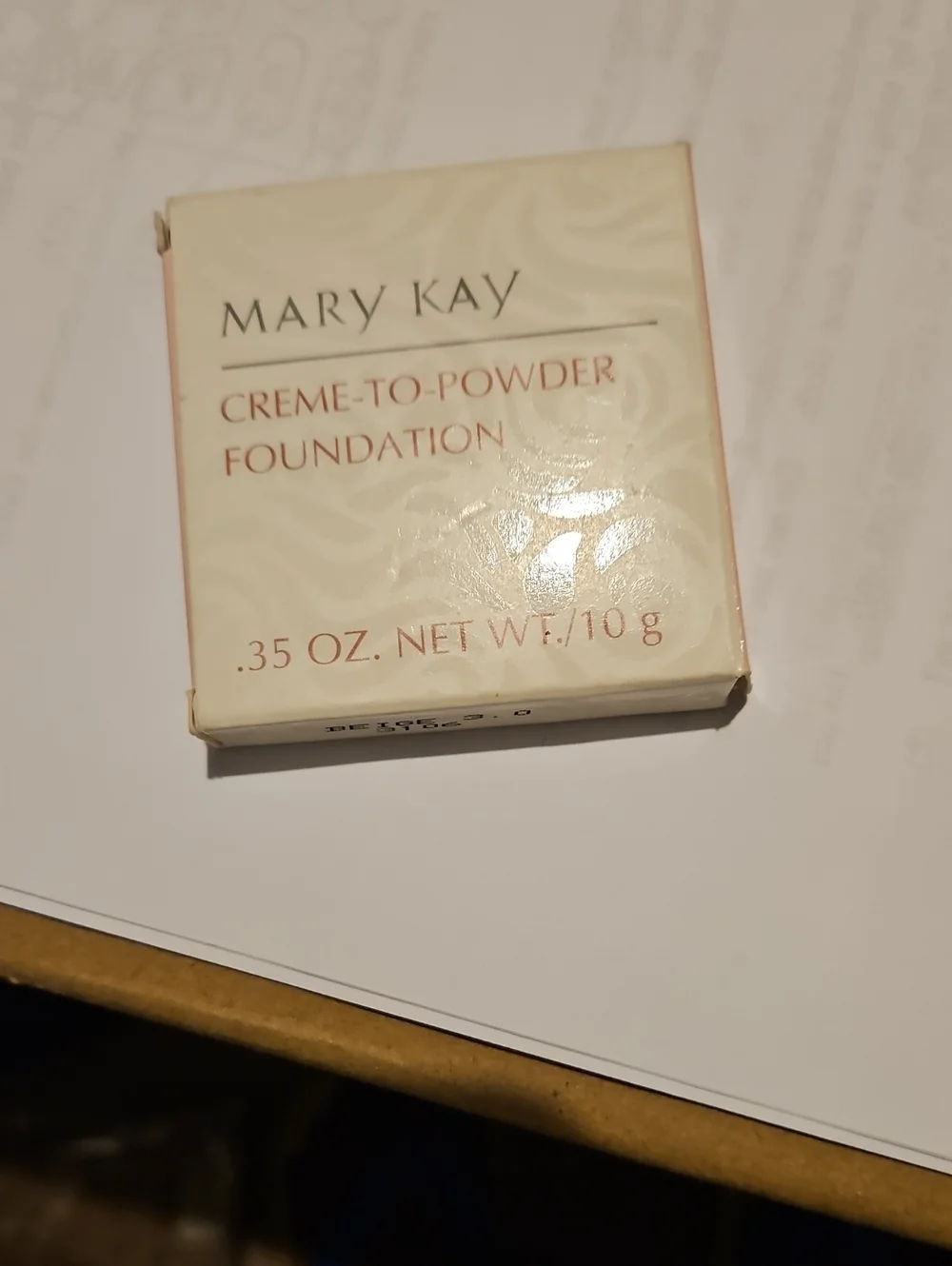 Mary Kay Creme-to-Powder Foundation - Cream/Beige 3